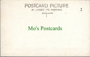 Derbyshire Postcard - Castleton, The Peak Cavern. Judges. Unused  RS36967