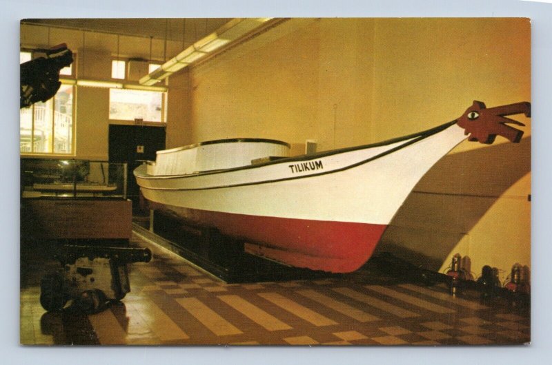 Tilikum Canoe Maritime Museum Victoria BC Canada UNP Chrome Postcard
