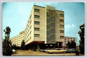 1970  International Hotel  JFK Airport  Jamaica  New York    Postcard