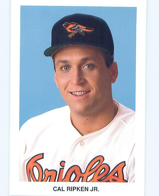 1980's postcard CAL RIPKEN JR - BALTIMORE ORIOLES BASEBALL Maryland MD n0144-59