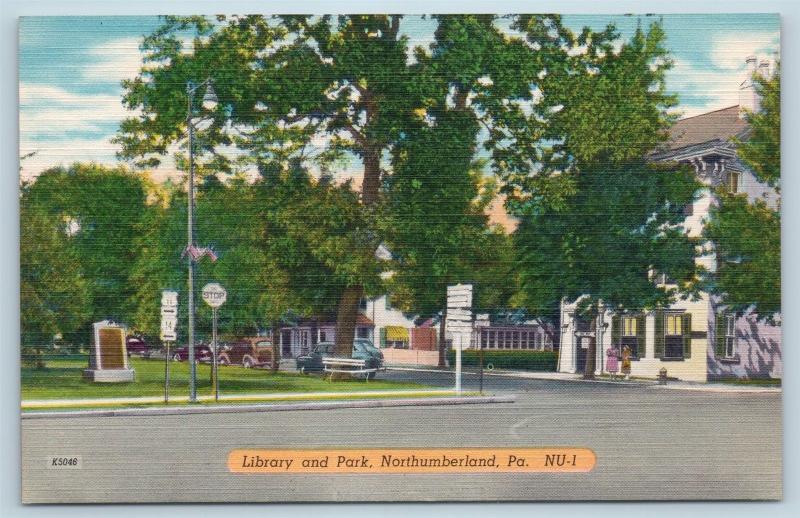 Postcard PA Northumberland Library and Park Street View Vintage Linen I23