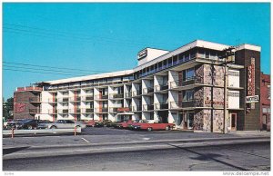Baywood Motor Hotel , NORTH BAY , Ontario , Canada , 50-60s