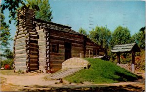 Illinois, Lincoln's New Salem - Isaac Gulihur Cabin - [IL-171]