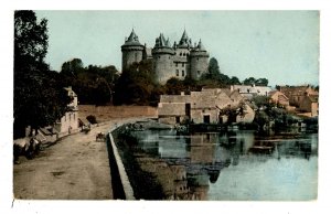 France - Chateau de Binard