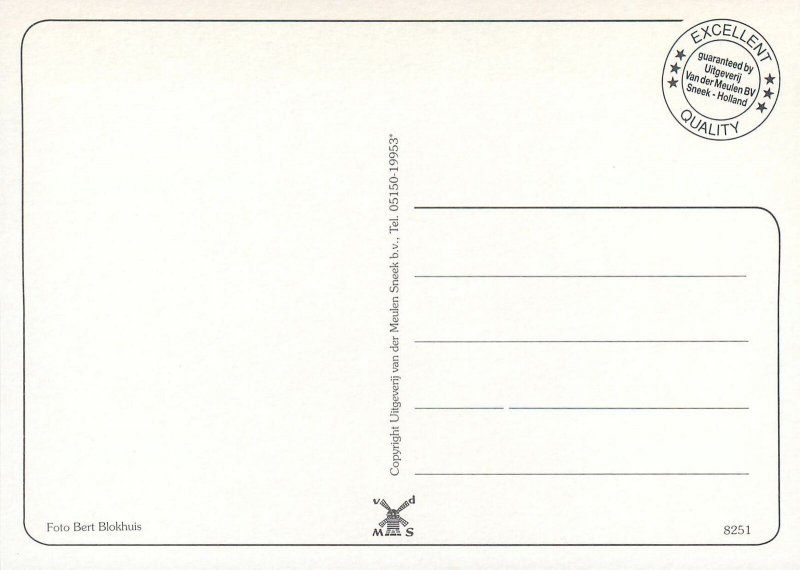 Postcard Netherlands ( WIND MILL ) mill setup on waterfront rowboat