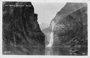 Geiranger Norway canoeing through  Syv Sostre mountains real photo pc Z17873