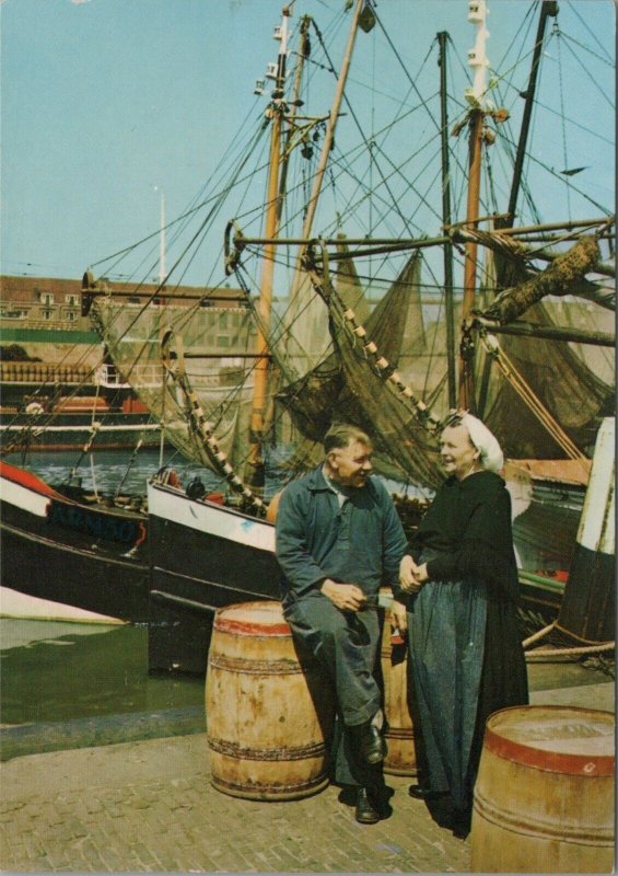 Fashion Postcard - Belgium Harbour - Belgium Costumes -  Oostende? RR13631