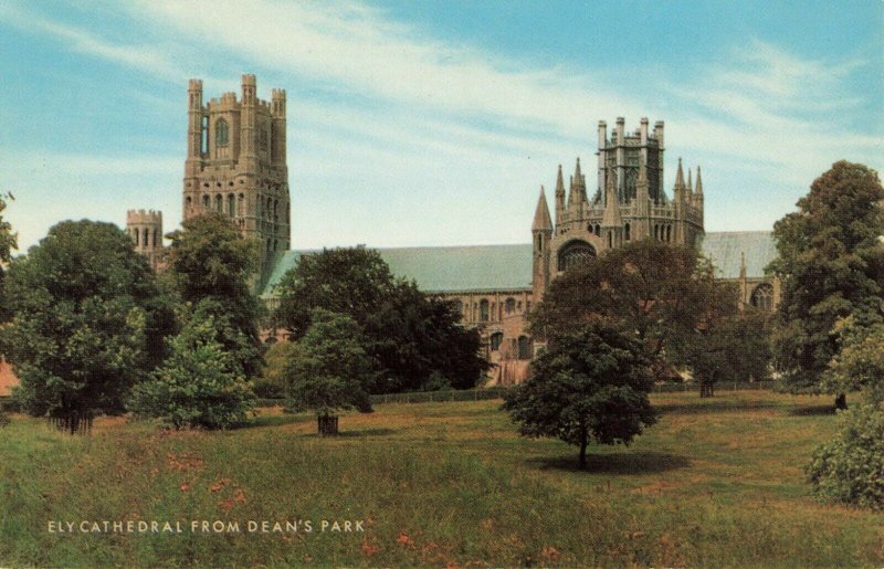 Postcard Ely Cathedral from Dean's Park England