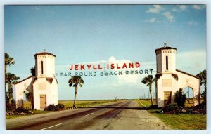 JEKYLL ISLAND, Georgia GA ~ ENTRANCE Year Round Beach Resort c1960s Postcard