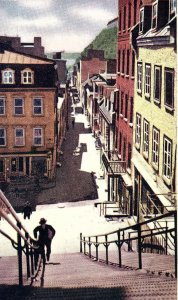 1920s QUEBEC CANADA LITTLE CHAMPLAIN STREET BUILDINGS STAIRWAY POSTCARD P32