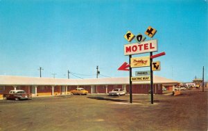 Bald Knob Arkansas Fox Motel Vintage Postcard CC1861