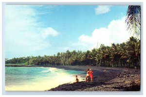 Vintage Black Sand Beach Of Kalapana Island Of Hawaii Postcard P99E