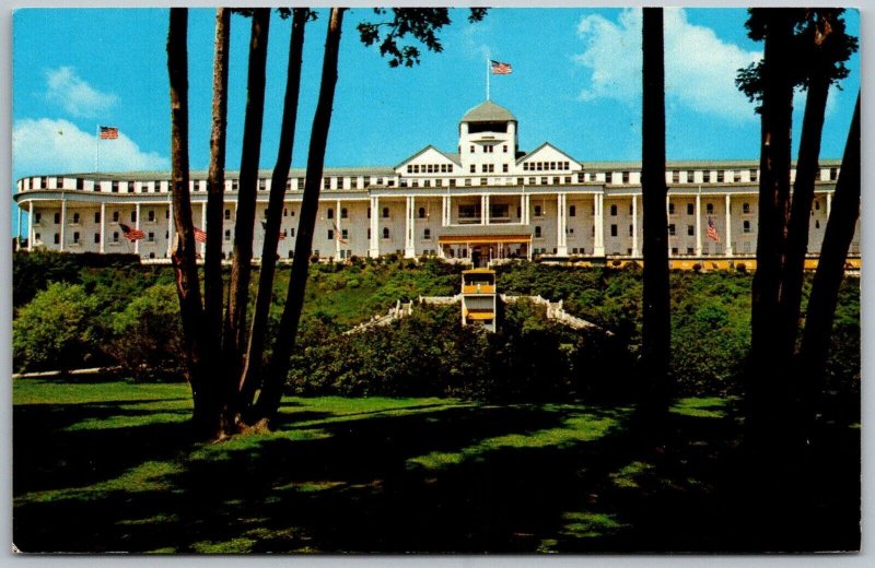 Mackinac Island Michigan 1970s Postcard Grand Hotel Longest Porch In World