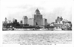 Postcard RPPC 930 Canada Toronto Royal York Hotel from Bay CD-1393