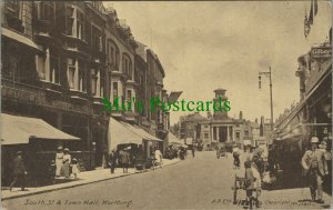 Sussex Postcard - South Street & Town Hall, Worthing     RS27897