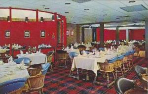 Virginia  Fredericksburg Sheraton Motor Inn Angus Room