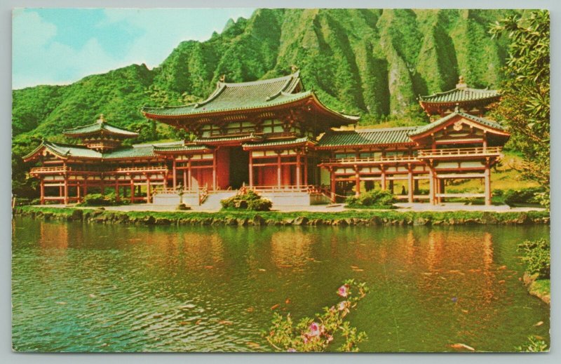 Windward Oahu Hawaii~Byodo-In Temple In Memorial Park~Standard Chrome Postcard