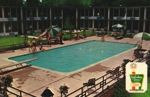 USA Holiday Inn North Nashville Tennessee Chrome Postcard 03.95