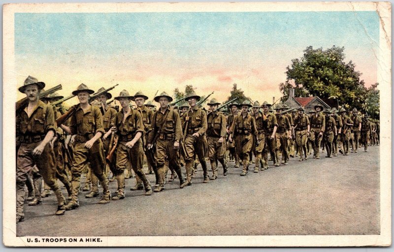 1917 U.S. Troops On A Hike , Group Of Soldiers', Battlefield, Vintage Postcard