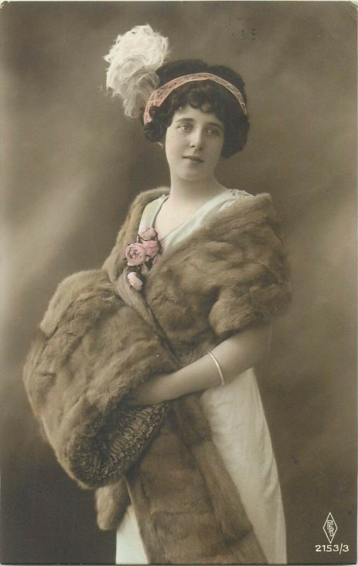 Lovely lady fashion fur feather head decoration coiffure early postcard