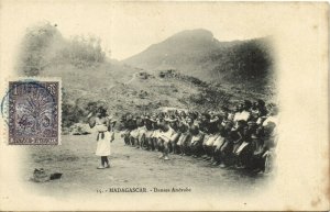 PC MADAGASCAR, DANSES ANDRABE, Vintage Postcard (b37987)