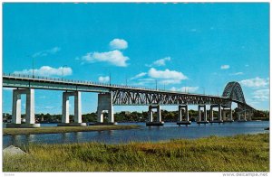 Miramichi Contennial Bridge, Miramichi River, NEWCASTLE and CHATHAM, New Brun...