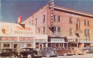 Postcard Wyoming Evanston Freeman's Cafe 1940s Autos Roberts #SC286 23-9310