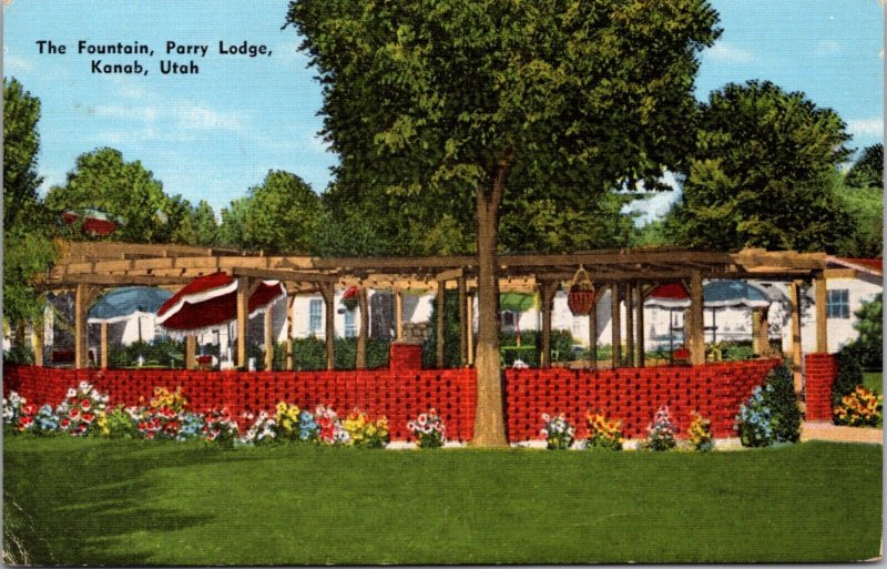 Linen Postcard The Fountain at Parry Lodge in Kanab, Utah