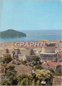 Postcard Modern Dubrovnik City Wall with Fort Minceta