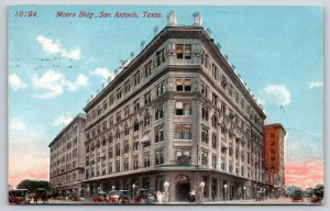 San Antonio Texas~Moore Building~Flatiron at S Alamo & East Nueva~1916 Postcard