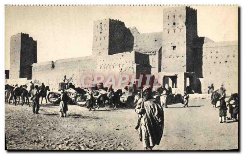 Postcard Old Army Tank Battle Tank Morocco before a Ksar