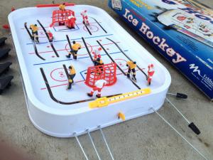 Vintage Table Top Ice Hockey Plastic/Metal Game # IH665 MADE USA Toy Feldstein 