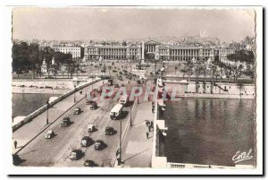 Paris (8th) Postcard Old Bridge and the Place de la Concorde