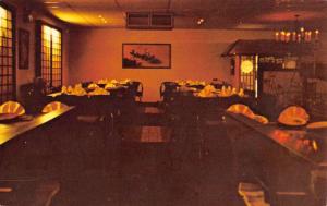 Livonia Michigan Moys Japanese Steak House Interior Vintage Postcard K38229