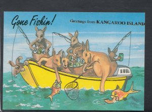 Australia Postcard - Gone Fishin!, Greetings From Kangaroo Island  RR6591