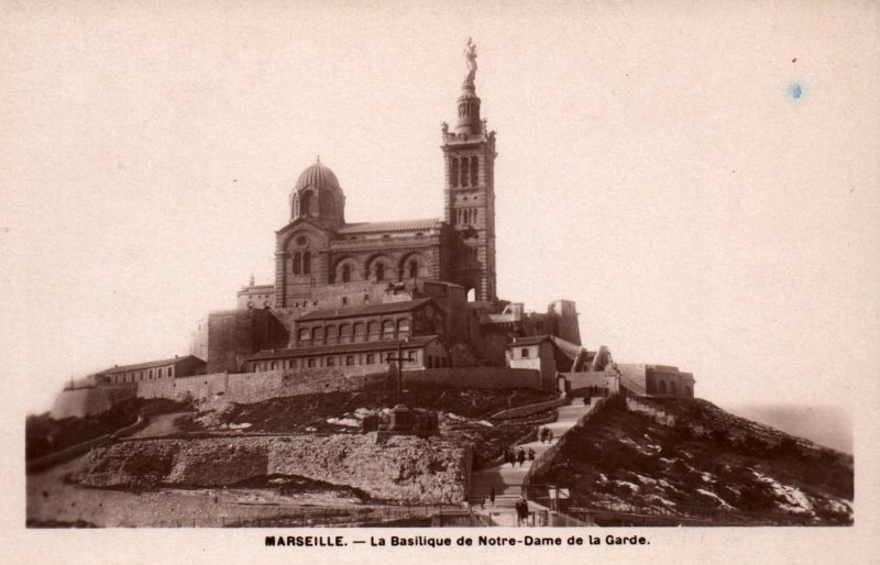 La Baisilique de Notre Dame de la Garde,Marseille,France BIN