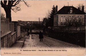 CPA Samois Rue du Bas Samois et vue s Hericy FRANCE (1300905)