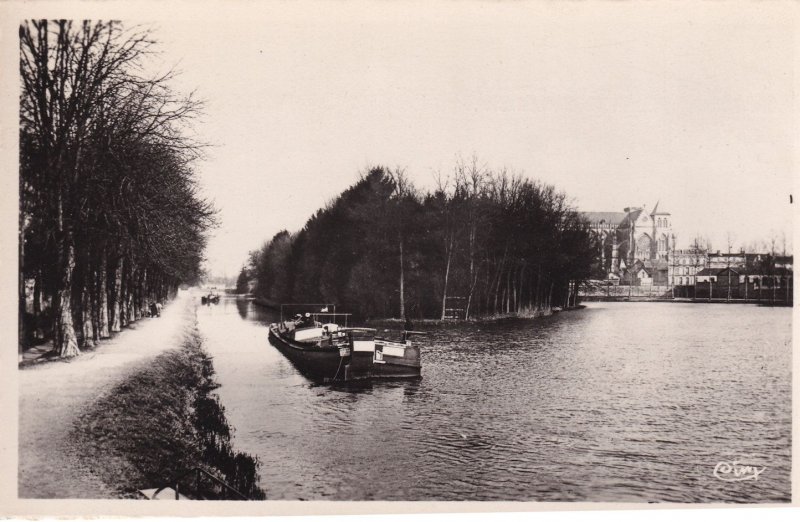 Speedboat at Chalons Sur Marne Cathedrale RPC Boat Postcard