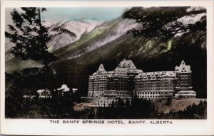 Canada Alberta Banff The Banff Springs Hotel Vintage RPPC C041