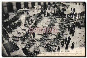 Old Postcard Militaria Paris Musee de l & # 39armee Trophees exposed in court...