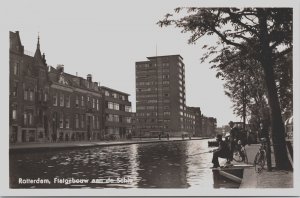 Netherlands Rotterdam Flatgebouw aan de Schie Vintage RPPC C183