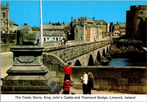 Ireland Limerick The Treaty Stone King John's Castle & Thomond Bridge