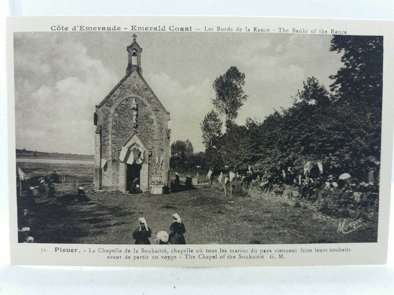 Vtg Postcard Pilgrims Arrive to Pray at The Chapel of the Souhaitie Plouer VGC