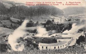 BG32612 calderiras e casas de bahos nas furnas s miguel acores portugal