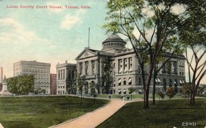 Vintage Postcard 1910's Lucas County Court House Historic Building Toledo Ohio