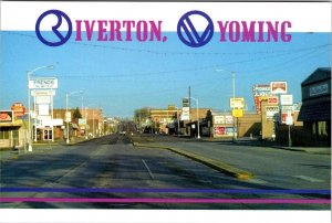 Riverton, WY Wyoming  STREET SCENE Pioneer Liquor~Trends FREMONT CO 4X6 Postcard