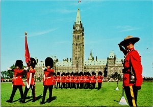 Ottawa ON Parliament Hill RCMP Mountie Changing of Guard Unused Postcard C7