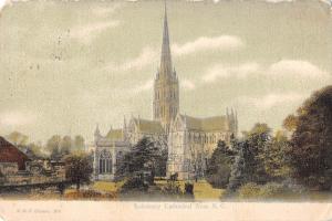 uk38579 salisbury cathedral  uk lot 17 uk