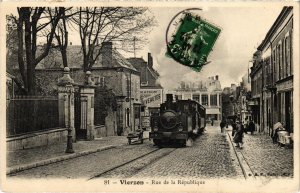 CPA AK VIERZON Rue de la Republique TRAM VAPEUR (977271)