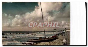 Old Postcard Chatelaillon beach in bad weather